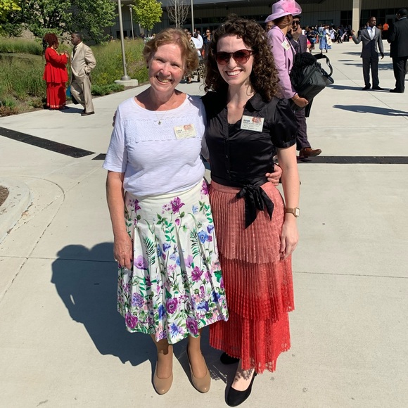 Meet your Posher, Ashley - Picture 4 of 6